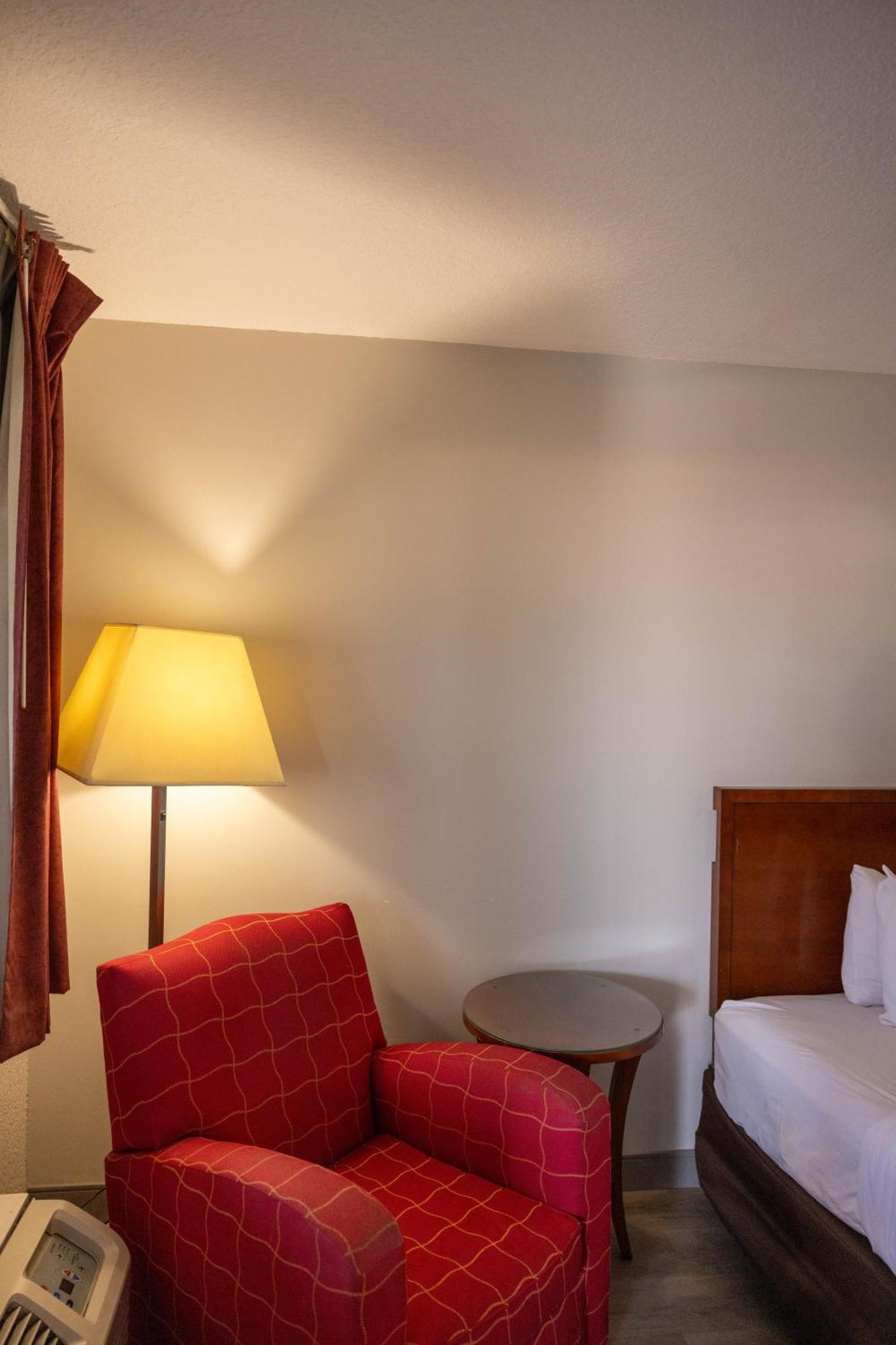 Quality Inn & Suites Лейк-Гавасу-Сіті Екстер'єр фото